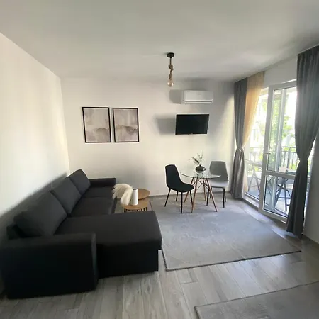 La Patio Cherno 2 Nesebar