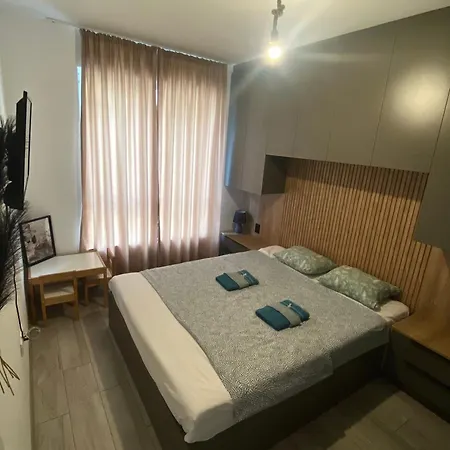 Apartment La Patio Cherno 2 *