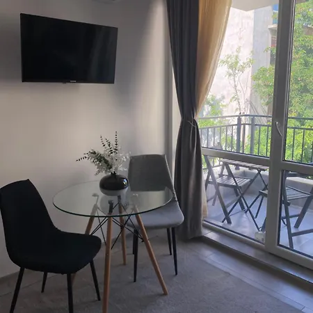 La Patio Cherno 2 Nesebar