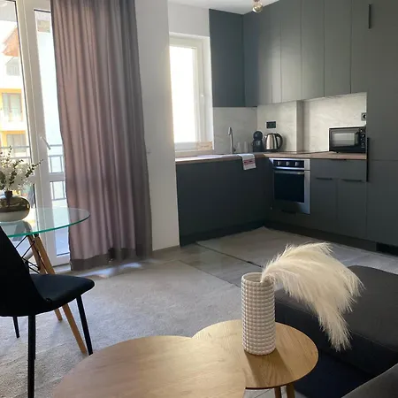 Lägenhet La Patio Cherno 2