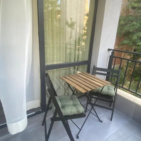 La Patio Cherno 2 نيسيبار