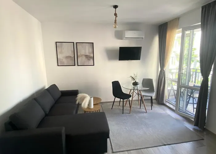 La Patio Cherno 2 Несебър